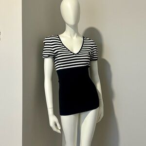 bebe Black and White V-Neck Striped Top